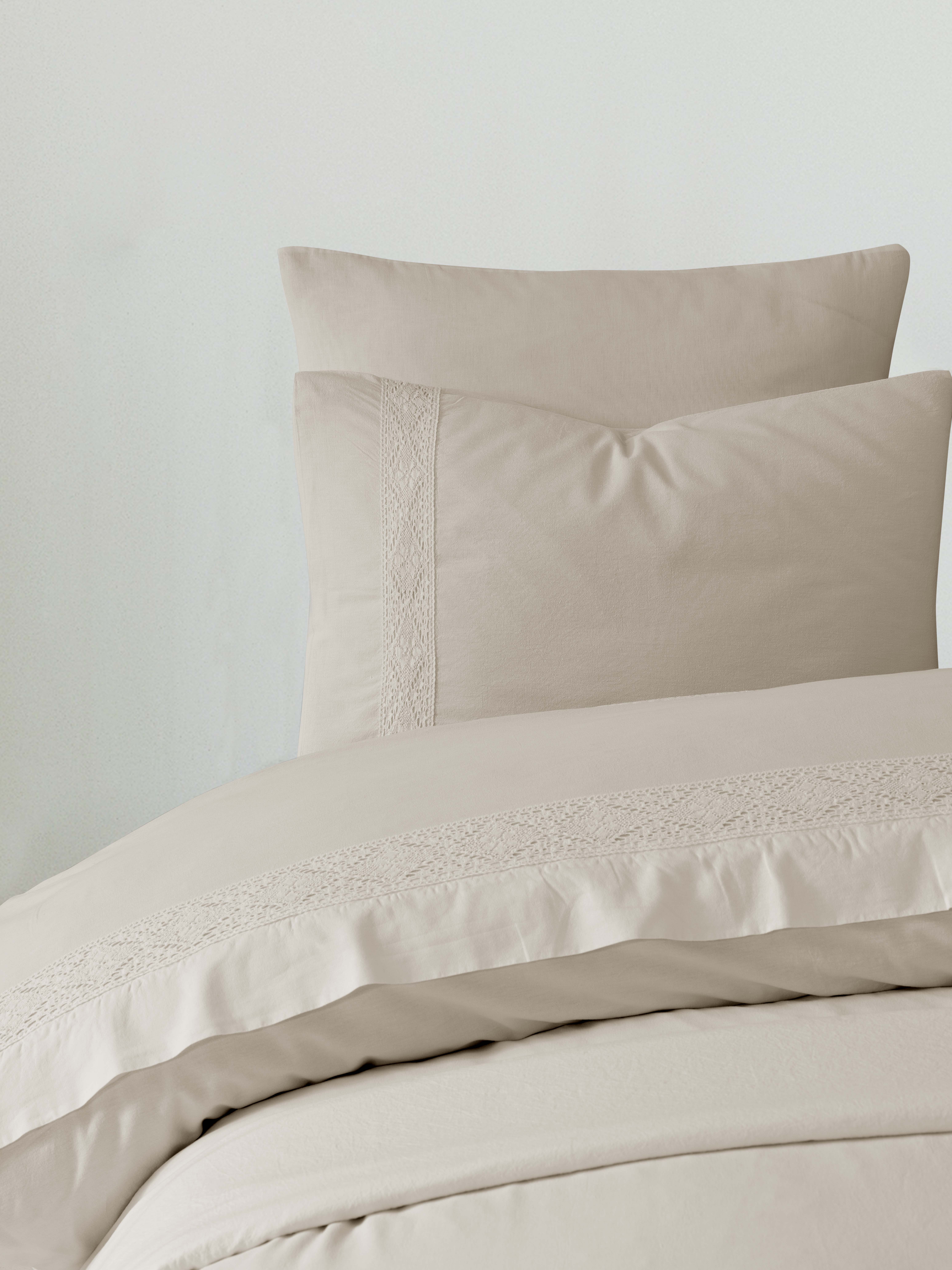 Dantelli Nevresim Takımı